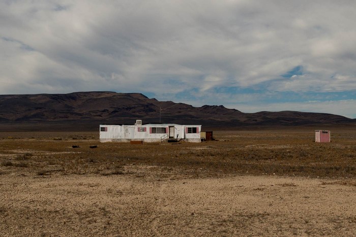 https://www.gazarphoto.com/files/gimgs/th-24_Utah-trailer.jpg