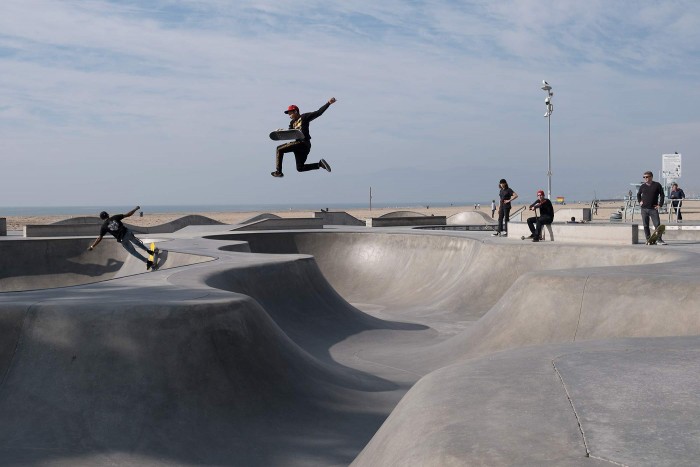 https://www.gazarphoto.com/files/gimgs/th-54_Skate15-copy.jpg