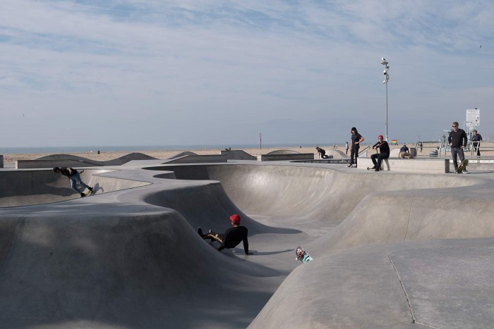 https://www.gazarphoto.com/files/gimgs/th-54_Skate24-copy.jpg