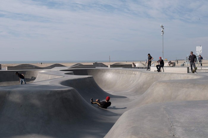 https://www.gazarphoto.com/files/gimgs/th-54_Skate26-copy.jpg