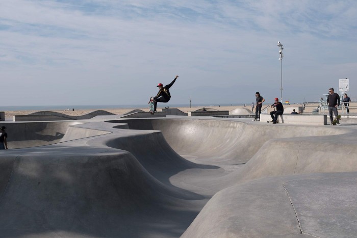 https://www.gazarphoto.com/files/gimgs/th-54_Skate9-copy-2.jpg